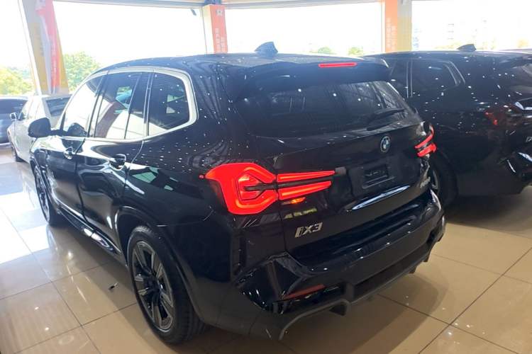 Used BMW iX3 2024 Leading Model Rear Left 45 Deg