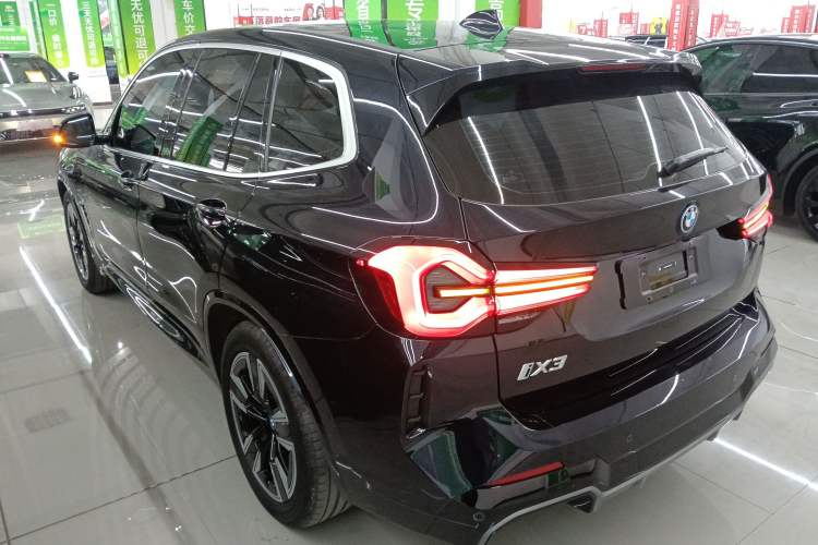 Used BMW iX3 2024 Leading Model Rear Left 45 Deg