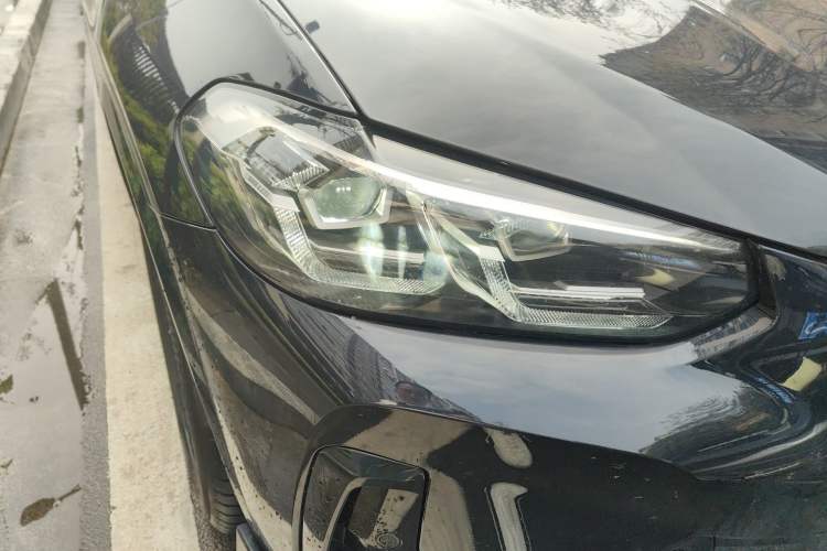 Used BMW iX3 2024 Leading Model Right Front Headlight