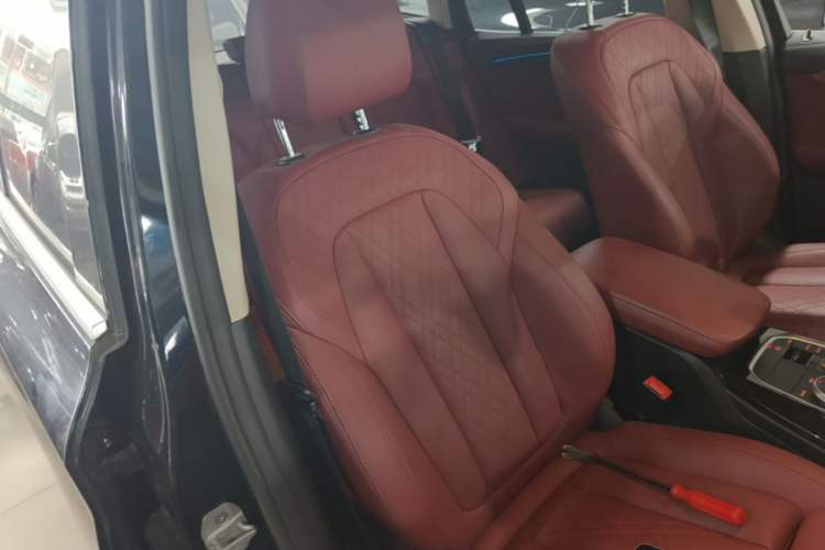 Used BMW iX3 2024 Leading Model Right Front Seat