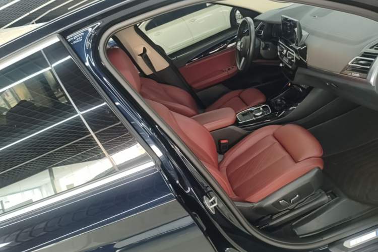 Used BMW iX3 2024 Leading Model Right Front Seat