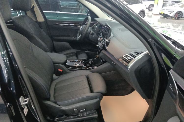 Used BMW iX3 2024 Leading Model Right Front Seat