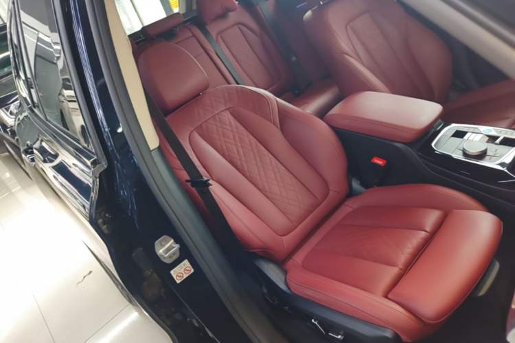 Used BMW iX3 2024 Leading Type Right Front Seat