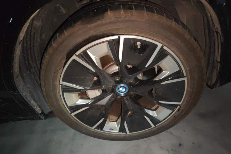 Used BMW iX3 2024 Leading Type Right Front Wheel Hub
