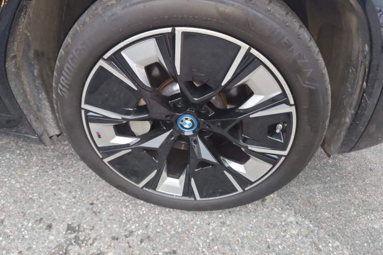 Used BMW iX3 2024 Leading Type Right Front Wheel Hub