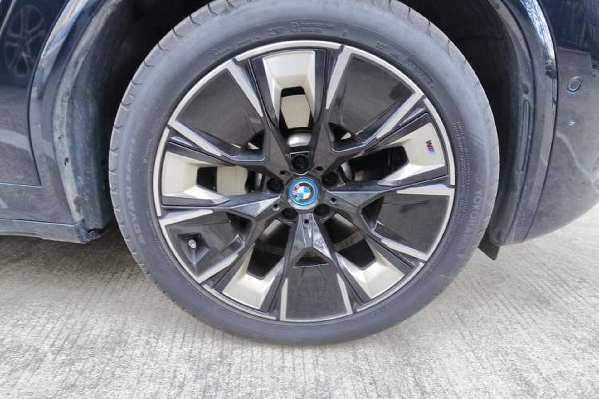Used BMW iX3 2024 Leading Type Right Front Wheel Hub