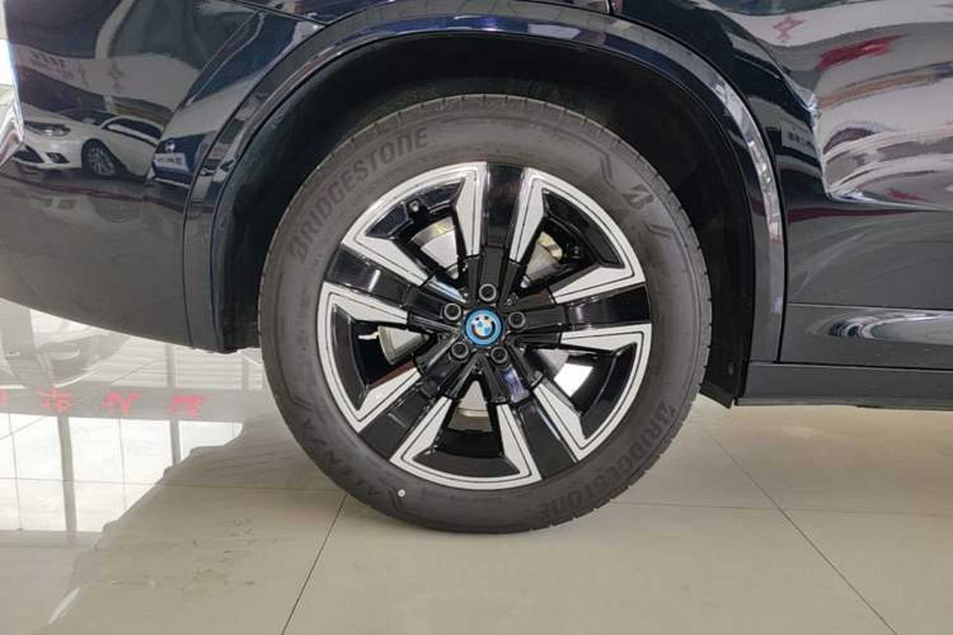 Used BMW iX3 2024 Leading Model Right Rear Wheel Hub