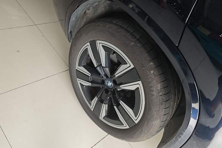 Used BMW iX3 2024 Leading Model Right Rear Wheel Hub
