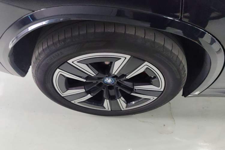 Used BMW iX3 2024 Leading Model Right Rear Wheel Hub