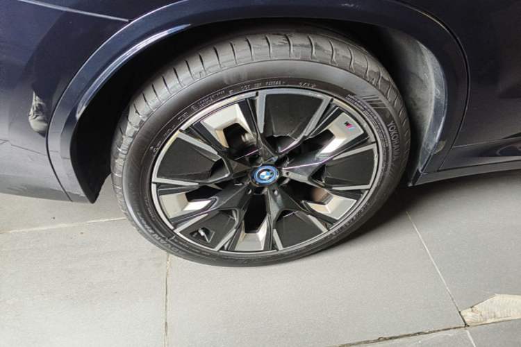 Used BMW iX3 2024 Leading Type Right Rear Wheel Hub