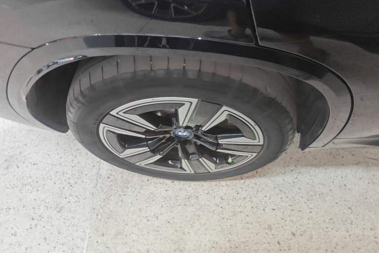 Used BMW iX3 2024 Leading Model Right Rear Wheel Hub