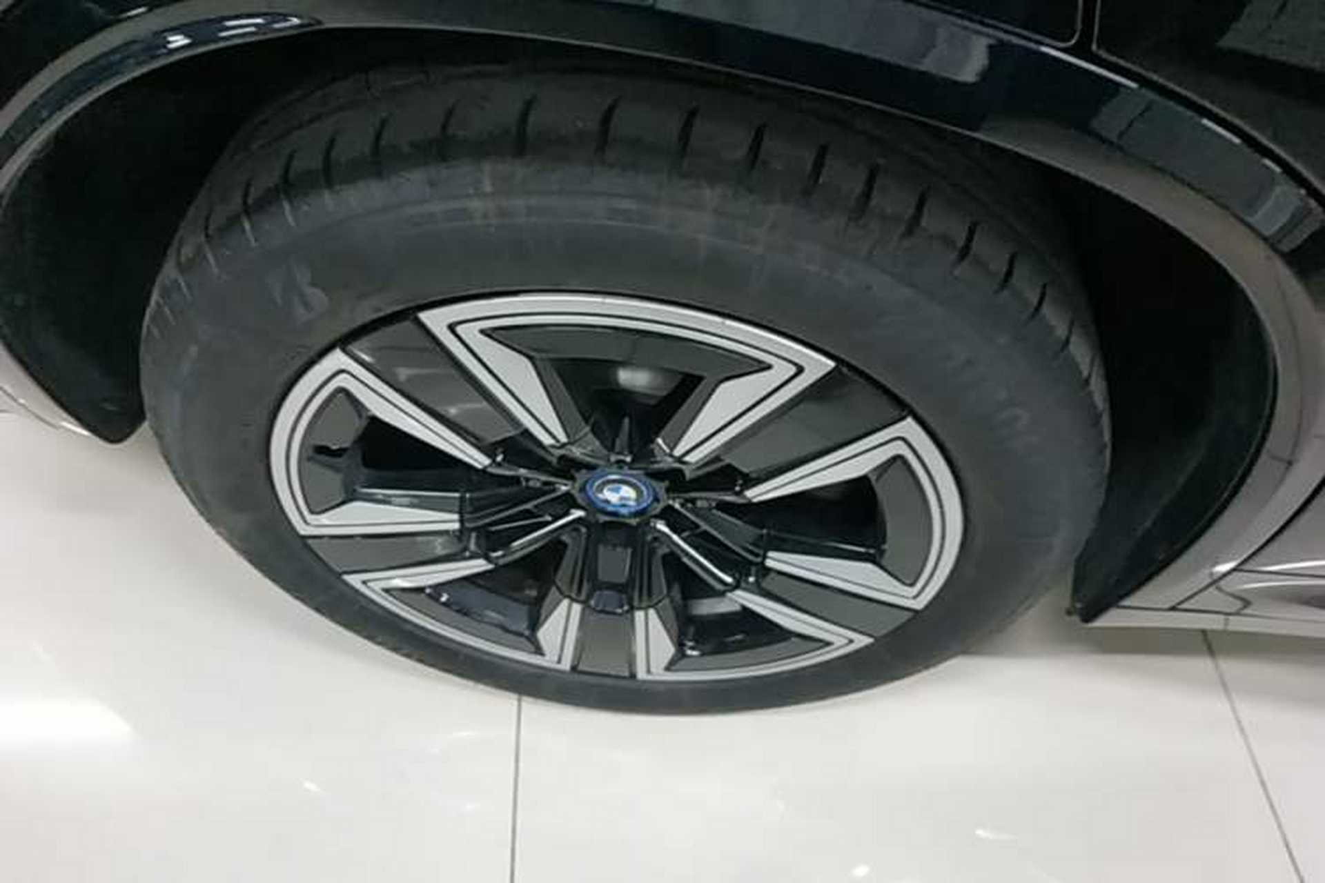 Used BMW iX3 2024 Leading Model Right Rear Wheel Hub
