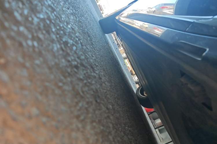 Used BMW iX3 2024 Leading Type Right Side Sill