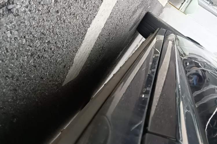 Used BMW iX3 2024 Leading Model Right Side Sill