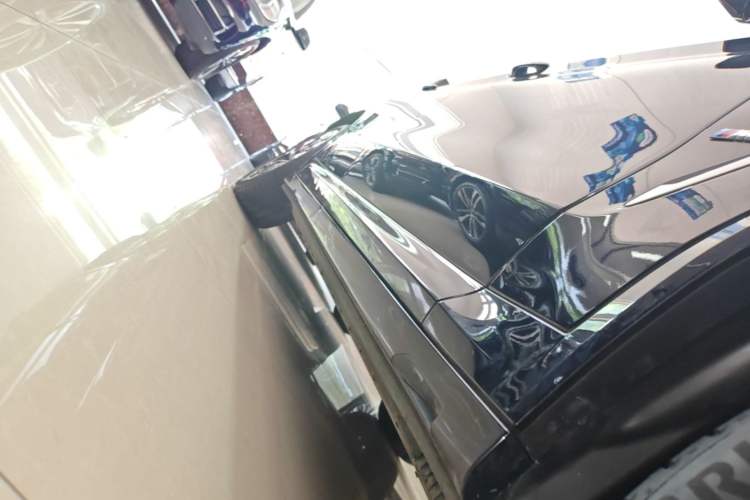 Used BMW iX3 2024 Leading Model Right Side Sill