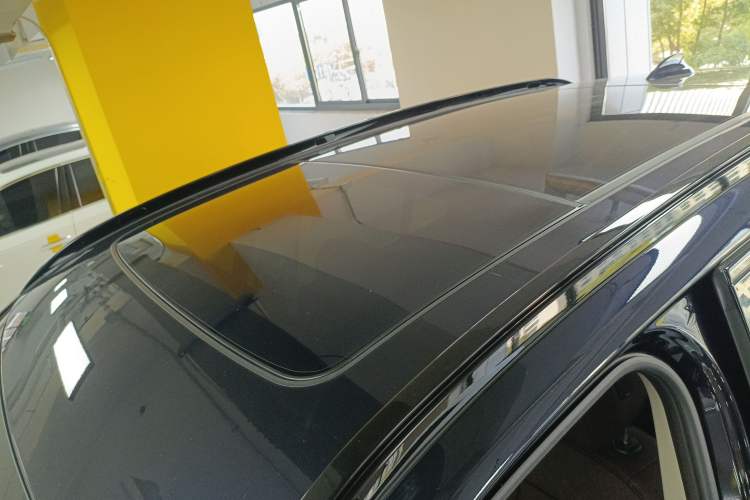 Used BMW iX3 2024 Leading Model Roof