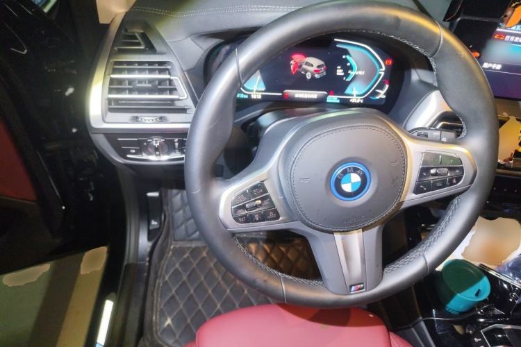 Used BMW iX3 2024 Leading Type Steering Wheel