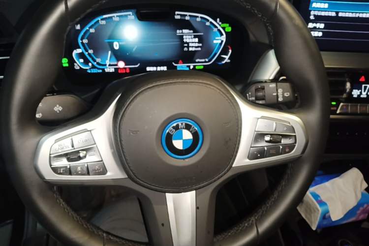 Used BMW iX3 2024 Leading Type Steering Wheel