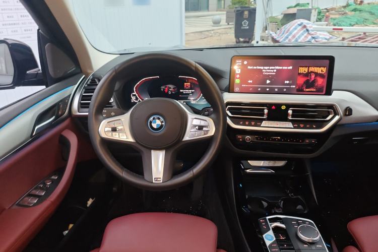 Used BMW iX3 2024 Leading Type Steering Wheel