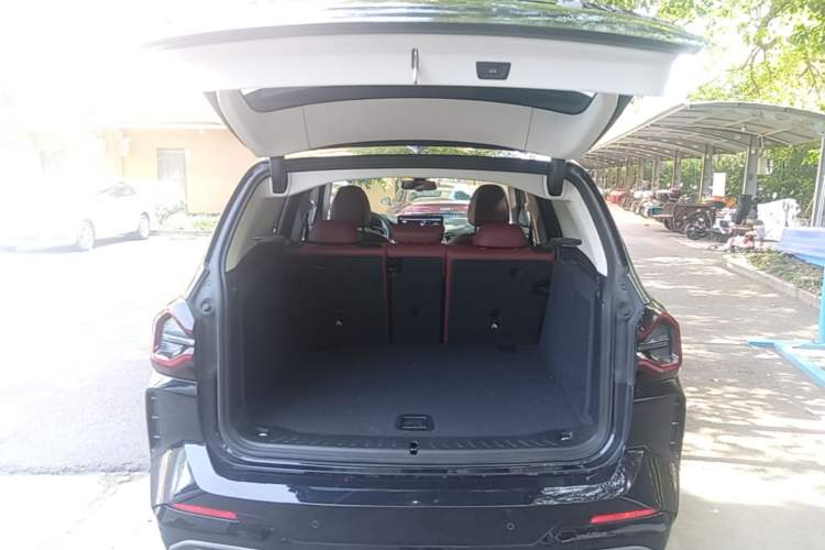 Used BMW iX3 2024 Leading Model Trunk