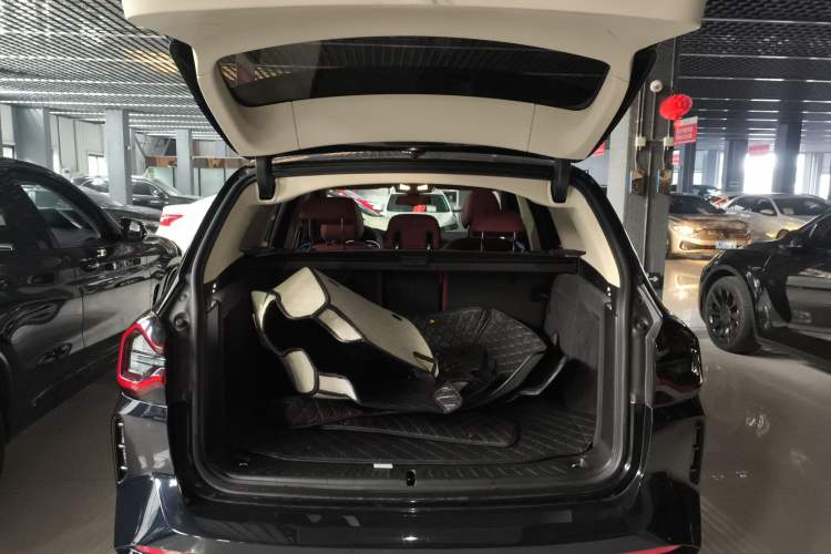 Used BMW iX3 2024 Leading Model Trunk