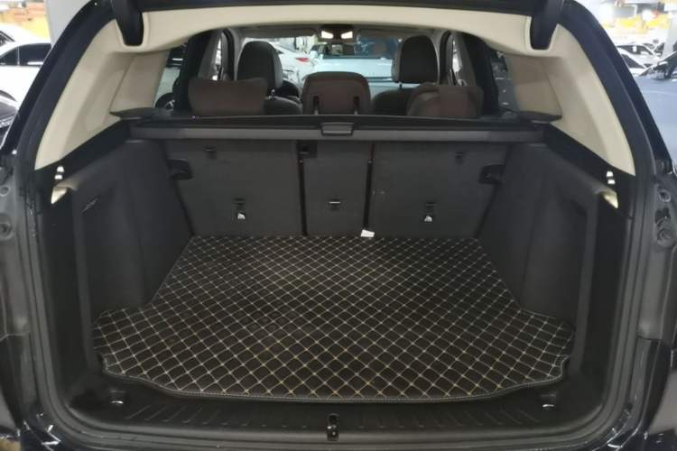 Used BMW iX3 2024 Leading Type Trunk