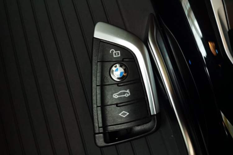 Used BMW iX3 2024 Leading Model Vehicle Key