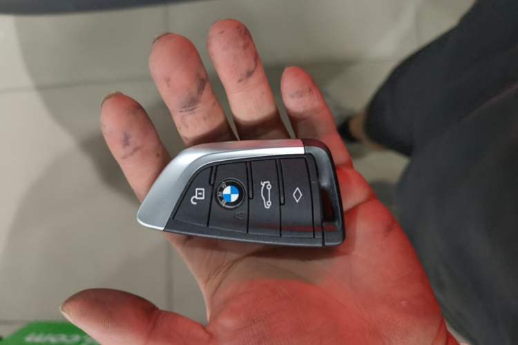 Used BMW iX3 2024 Leading Model Vehicle Key