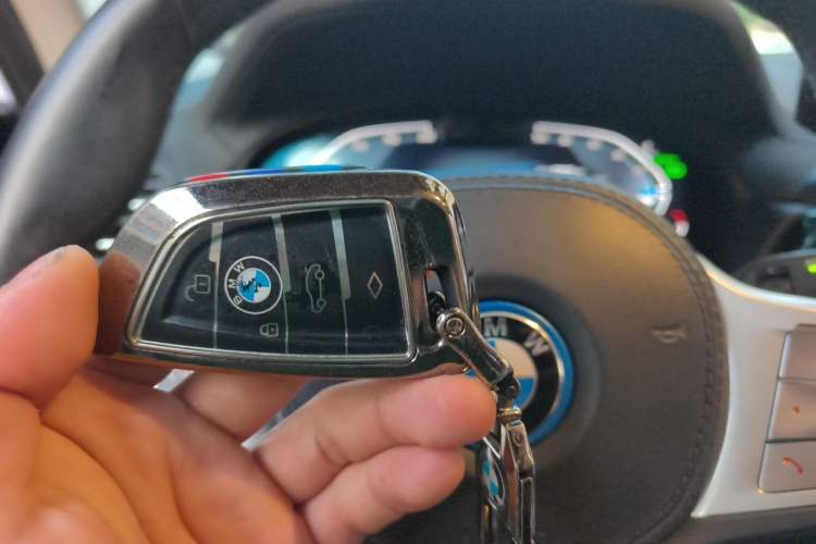 Used BMW iX3 2024 Leading Model Vehicle Key