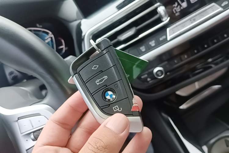 Used BMW iX3 2024 Leading Model Vehicle Key