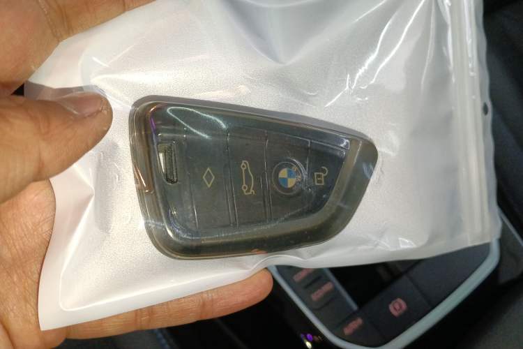 Used BMW iX3 2024 Leading Model Vehicle Key