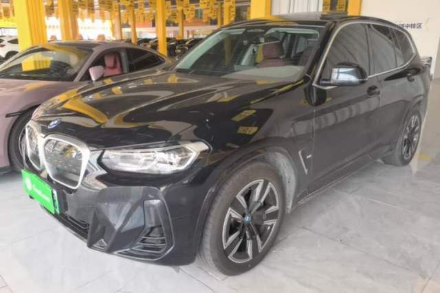 Used BMW iX3 2024 Leading Model