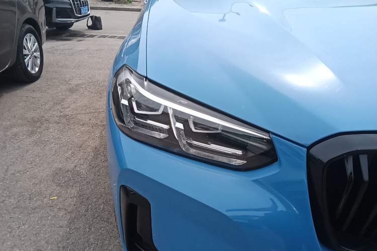 Used BMW iX3 2024 Leading Model Right Front Headlight