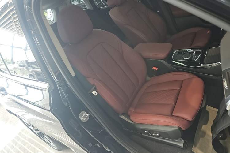 Used BMW iX3 2024 Leading Model Right Front Seat