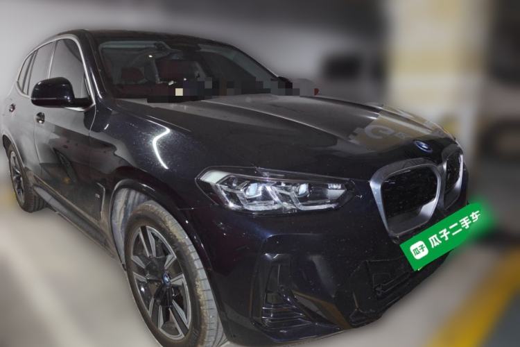 Used BMW iX3 2024 Leading Model Front Right 45 Deg