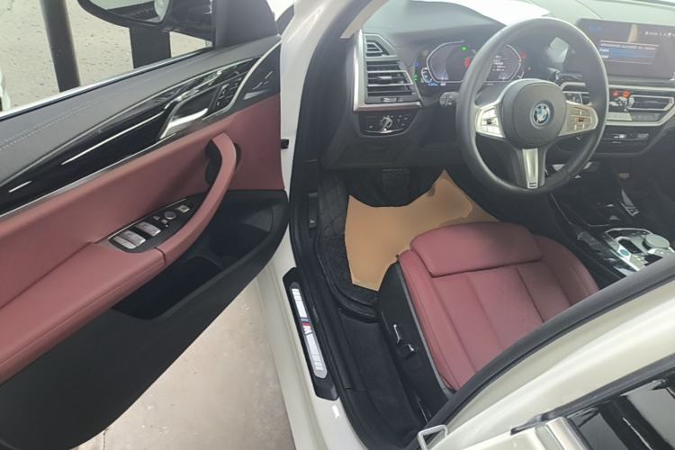 Used BMW iX3 2024 Leading Model Driver Seat