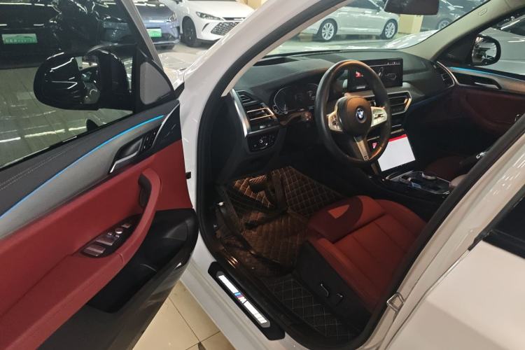 Used BMW iX3 2024 Leading Type Driver Seat