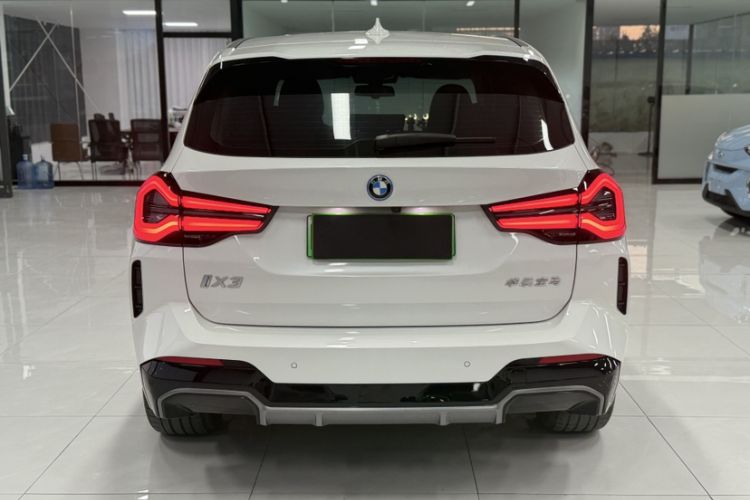 Used BMW iX3 2024 Leading Model Exterior 1