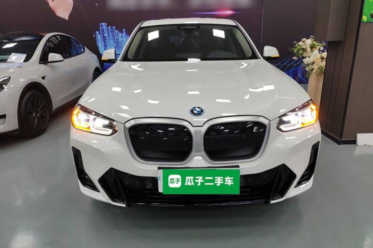 Used BMW iX3 2024 Leading Model Exterior 1