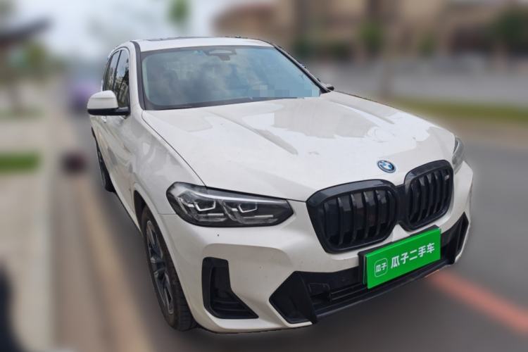 Used BMW iX3 2024 Leading Model Exterior 2