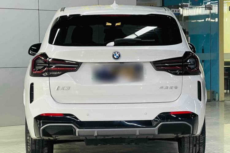 Used BMW iX3 2024 Leading Model Exterior 5