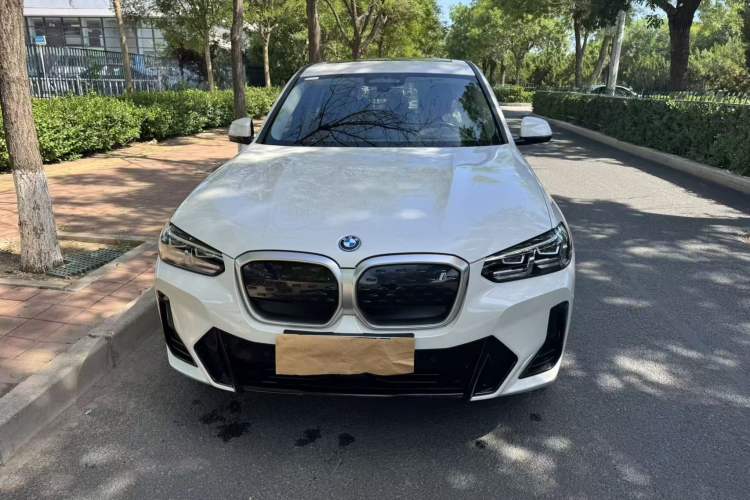 Used BMW iX3 2024 Leading Model Front