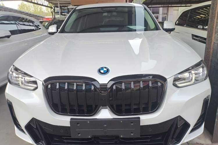 Used BMW iX3 2024 Leading Model Front