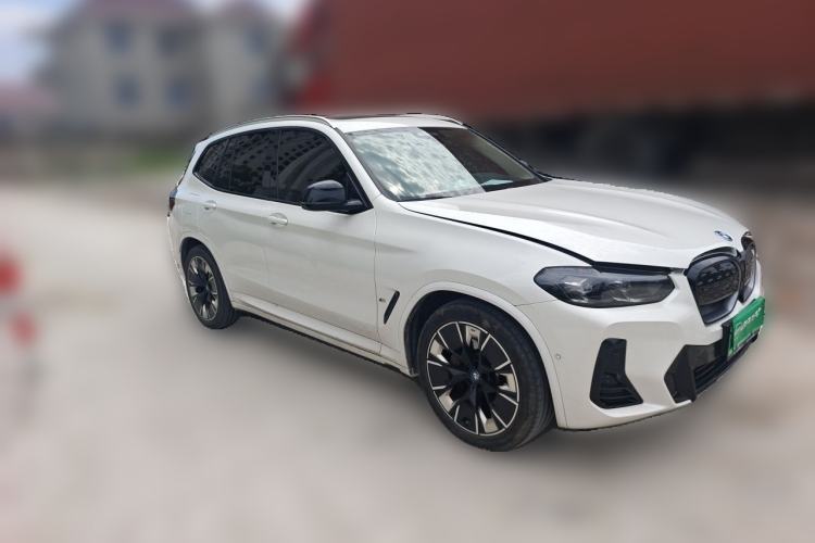 Used BMW iX3 2024 Leading Type Front Right 45 Deg