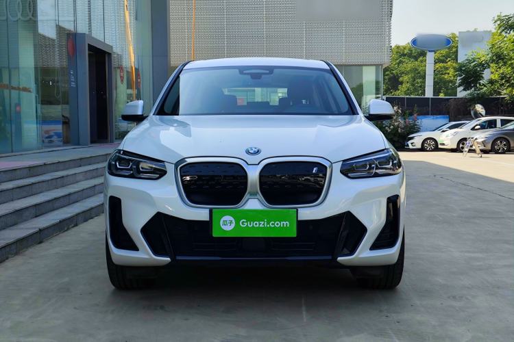 Used BMW iX3 2024 Leading Model Front