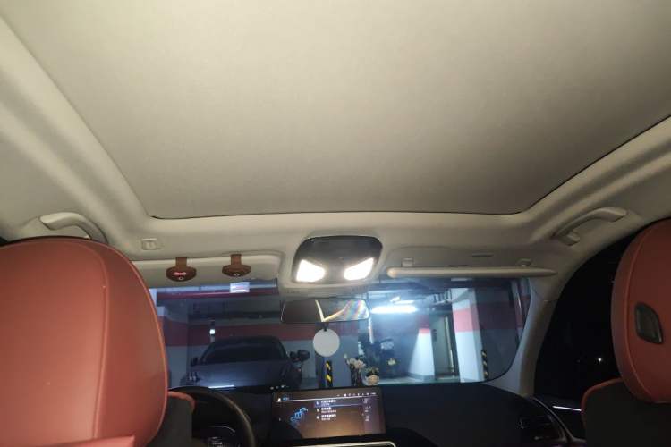 Used BMW iX3 2024 Leading Model Headliner