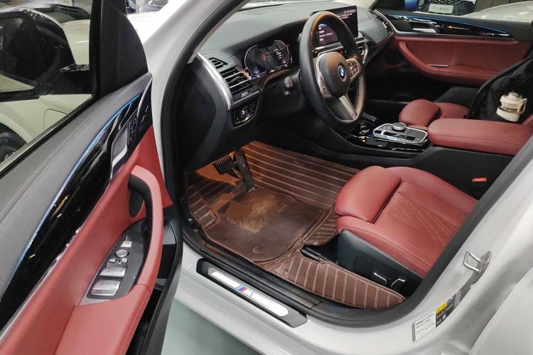 Used BMW iX3 2024 Leading Model Interior 3