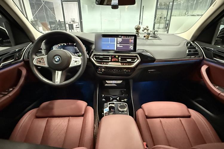 Used BMW iX3 2024 Leading Model Interior 4