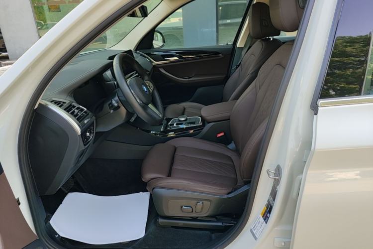 Used BMW iX3 2024 Leading Model Left Front Seat