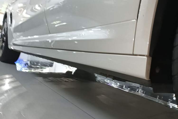 Used BMW iX3 2024 Leading Type Left Side Sill